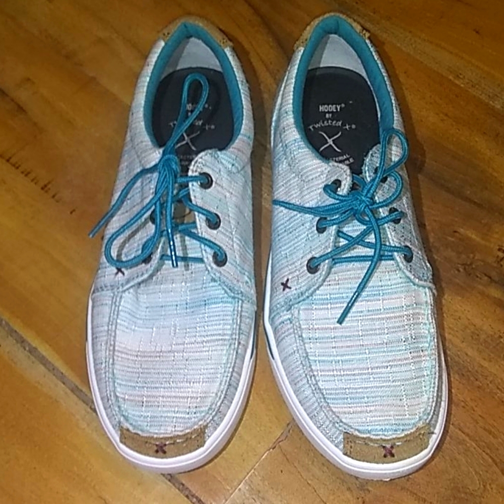 Twisted x shoes